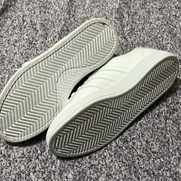 White Adidas Shoes - Picture 4 of 4